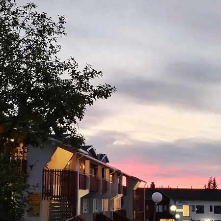 Ruska - Cozy In The Center
